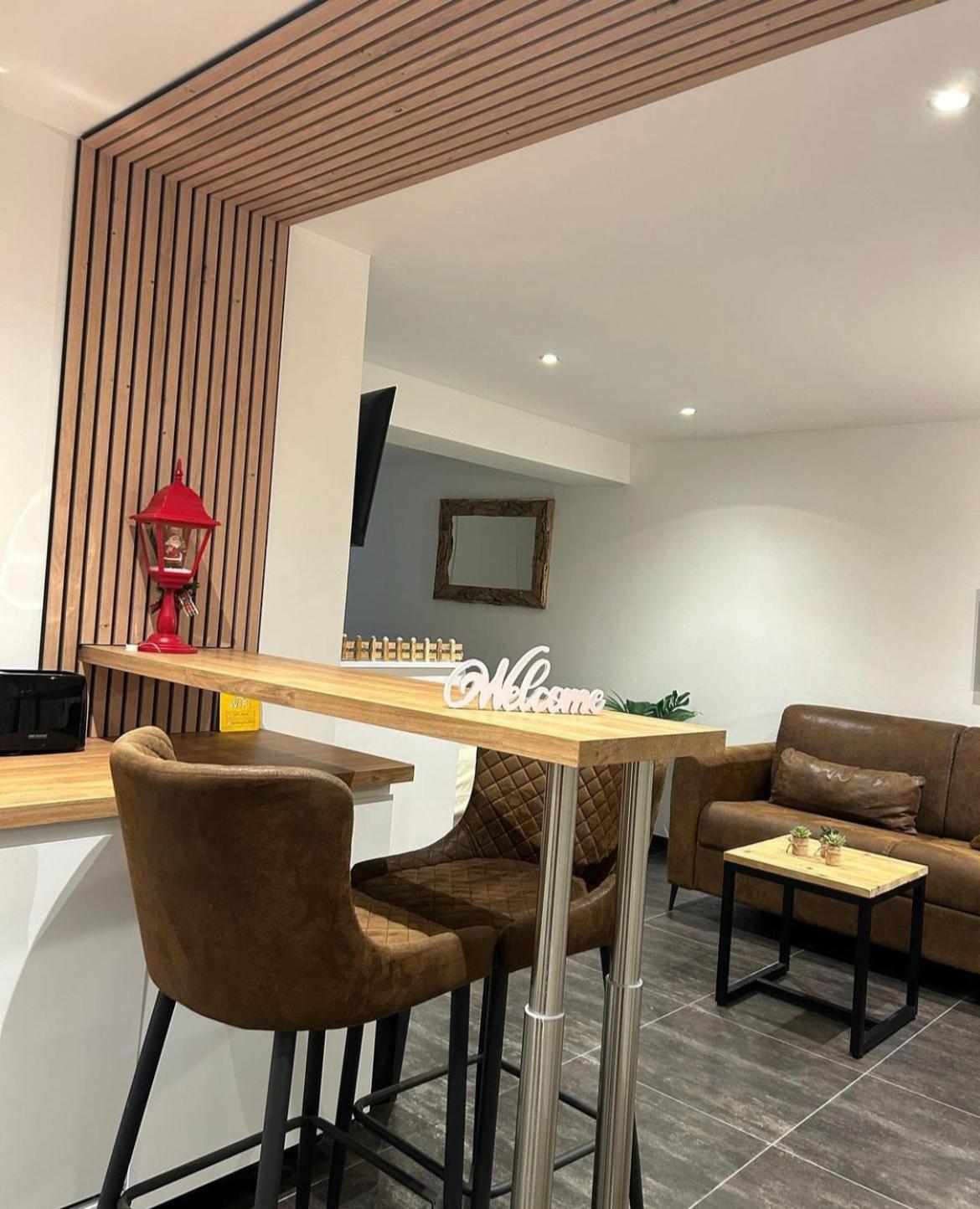 Love Room: Aux Plaisirs Des Sens Jacuzzi Prive Barr Ngoại thất bức ảnh